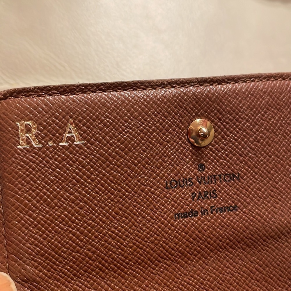Louis Vuitton Elise Trifold Wallet - Picture 8 of 11